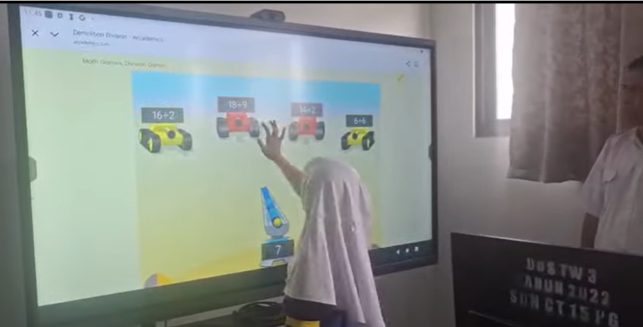 Pemanfaatan Teknologi Digital Pada Pembelajaran Kelas 4 Pelajaran Matematika Materi Pembagian